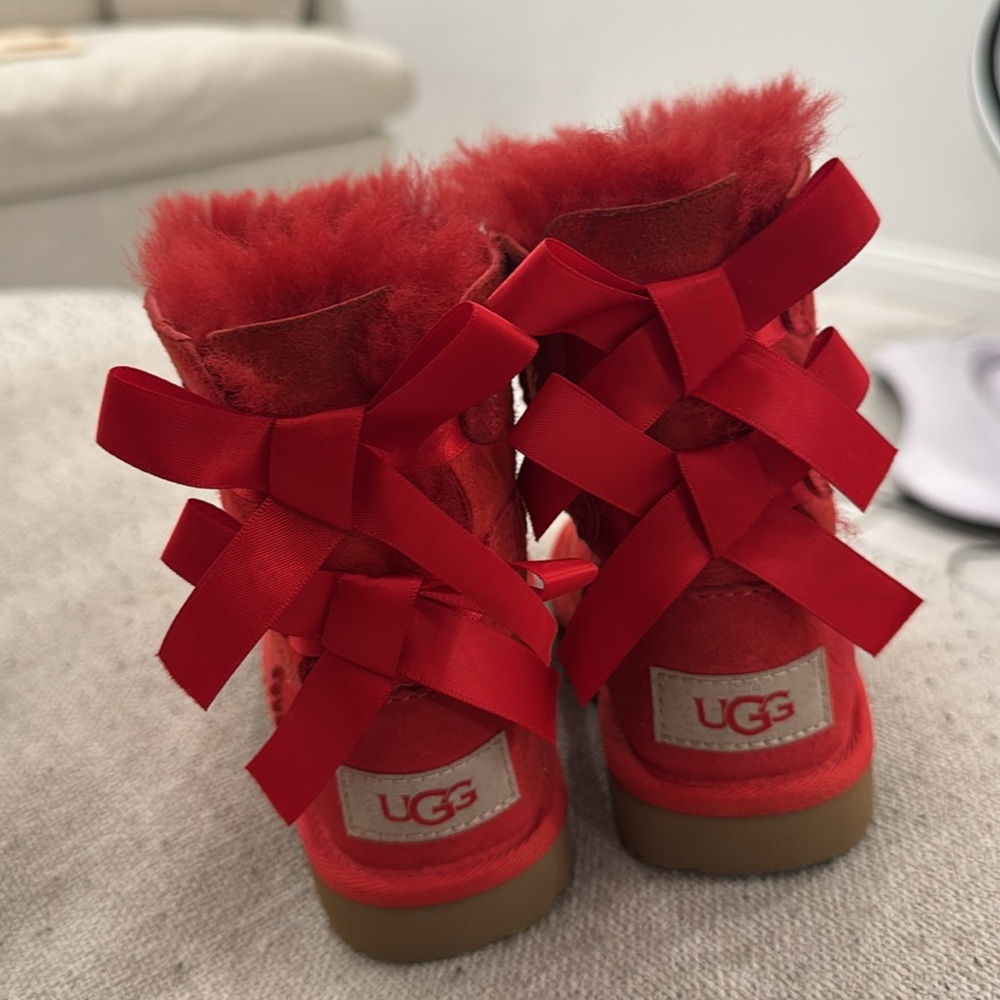 Bailey Bow Ugg Boots
